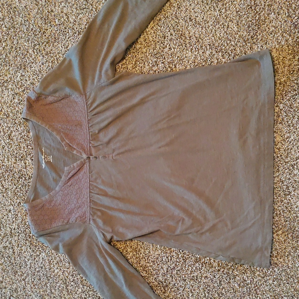 Eddie Bauer 3/4 sleeve shirt